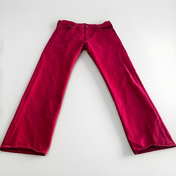 Levi's Red Straight Men's Jeans - Picture 1 of 9